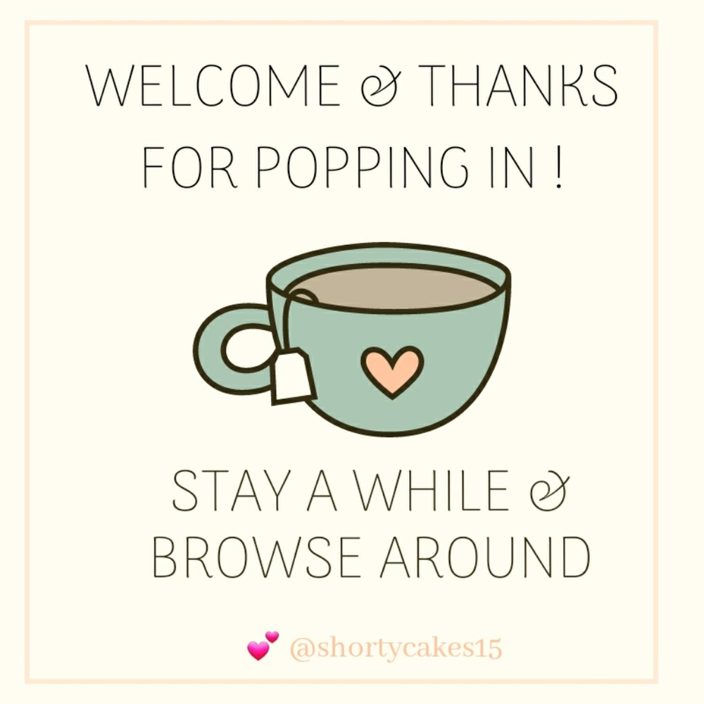 Welcome to my closet 😊